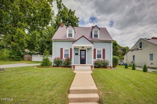 605 Myrtle St, Kingsport, TN, 37660-4541 | Card Image