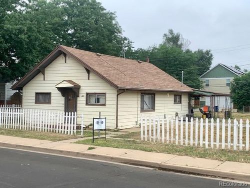 221 4th St, Frederick, CO, 80530-5026 | Card Image