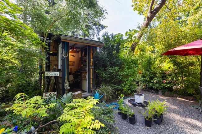 2470 North End Rd, House other with 3 bedrooms, 5 bathrooms and 8 parking in Salt Spring BC | Image 44