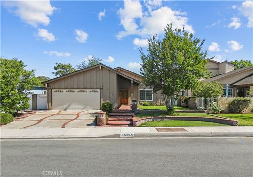 23250 Via Barra, Valencia, CA, 91355-2702 | Card Image