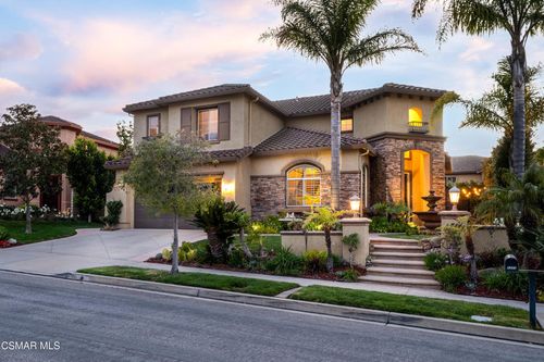 5323 Via Jacinto, Newbury Park, CA, 91320-6892 | Card Image