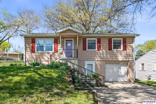 8714 A Street, Omaha, NE, 68124 | Card Image