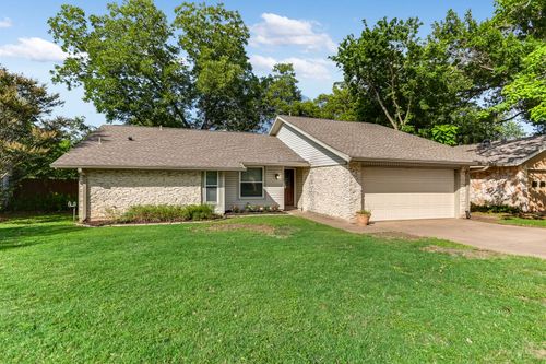 12107 Scissortail Dr, Austin, TX, 78750-2110 | Card Image