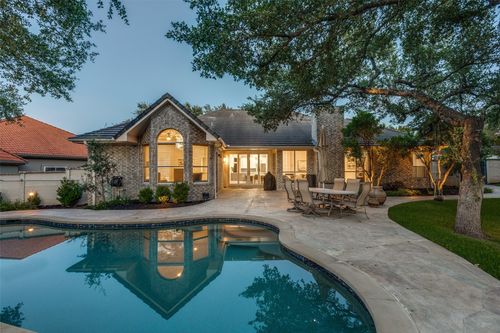 6 Stillmeadow Ct, The Hills, TX, 78738-1474 | Card Image