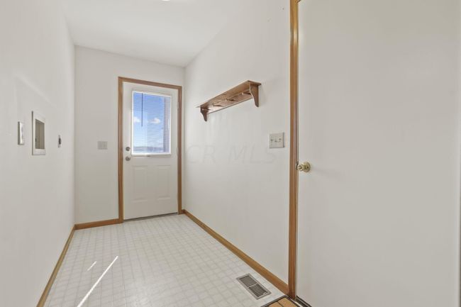 3826 Stemen Rd Nw, House other with 3 bedrooms, 3 bathrooms and null parking in Baltimore OH | Image 24