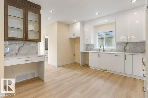 10323 79 St Nw, Edmonton, AB, T6A3G7 | Card Image