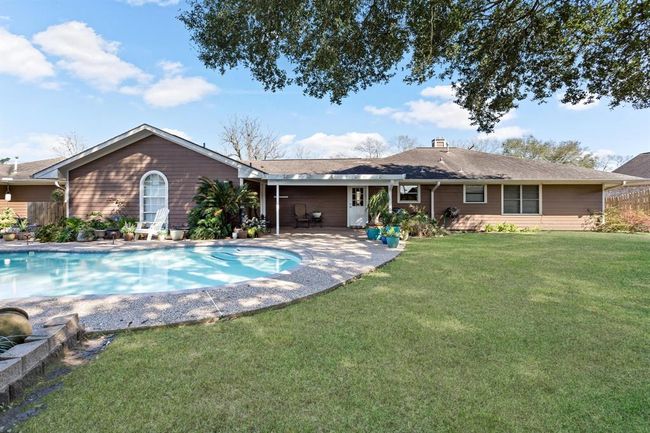 4859 Cleveland Ave, House other with 4 bedrooms, 3 bathrooms and 4 parking in Groves TX | Image 26