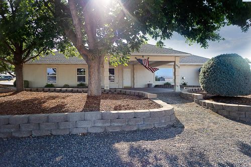 2912 Road 48, Pasco, WA, 99301-2585 | Card Image