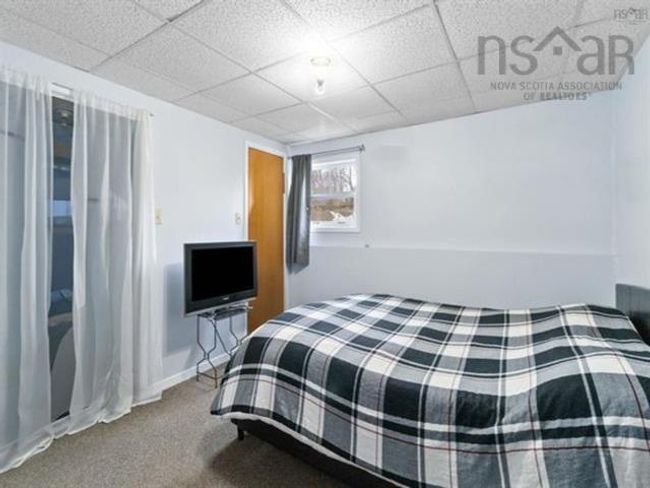66 Maple Ave, Home with 6 bedrooms, 0 bathrooms and null parking in Lunenburg NS | Image 10