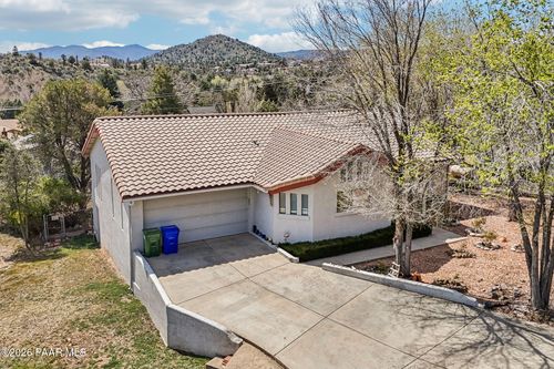 4733 E Robin Dr, Prescott, AZ, 86301-6828 | Card Image
