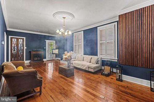 126 E Union St, Burlington, NJ, 08016-1511 | Card Image
