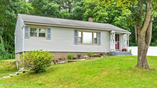 55 Howe Rd, Pittsfield, MA, 01201 | Card Image