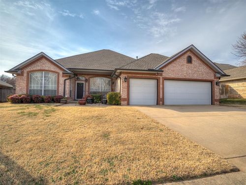 2504 Harrington Ct, Norman, OK, 73069-9601 | Card Image