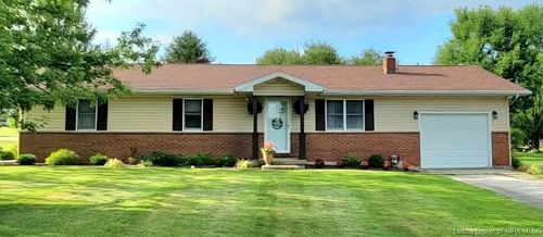 602 Shawnee Ave, Salem, IN, 47167-1953 | Card Image