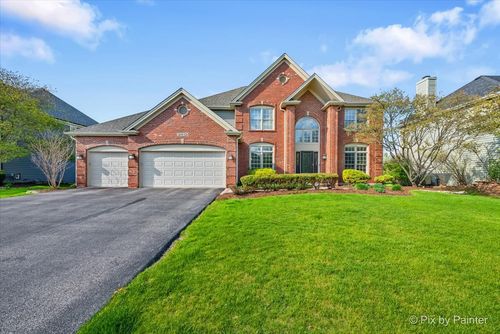 26W326 Pinehurst Dr, Winfield, IL, 60190-2329 | Card Image
