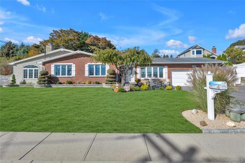 359 Waterside Rd, Northport, NY, 11768-1238 | Card Image