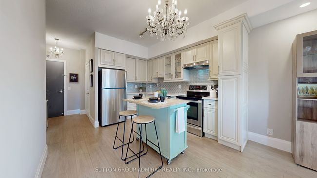 812 - 7890 Bathurst St, Condo with 1 bedrooms, 1 bathrooms and 1 parking in Thornhill ON | Image 18