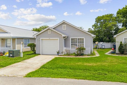417 Chesterfield Ct., Myrtle Beach, SC, 29577 | Card Image