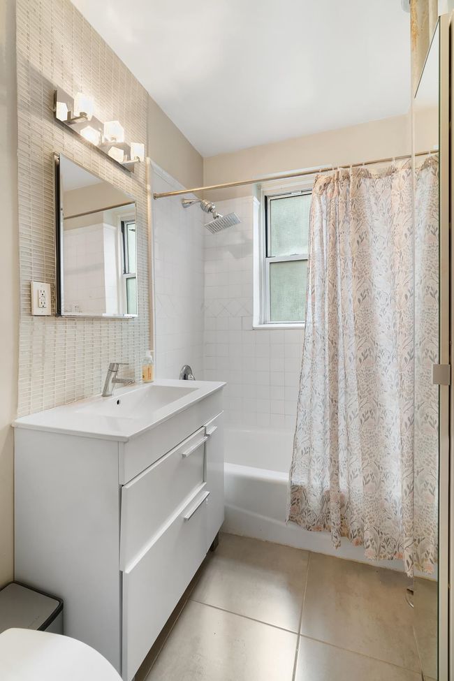 APT-17 - 875 Boulevard E, Home with 1 bedrooms, 1 bathrooms and null parking in Weehawken NJ | Image 7