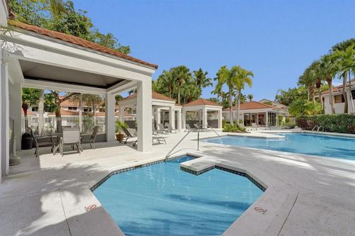 9202 Nw 9th Ct, Plantation, FL, 33324-6174 | Card Image
