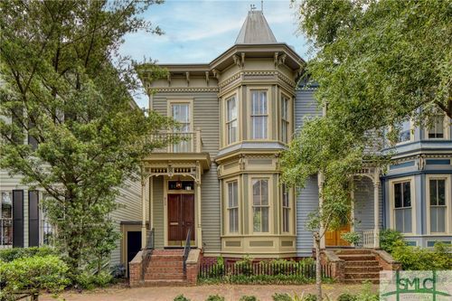 415 E Huntingdon St, Savannah, GA, 31401-5718 | Card Image