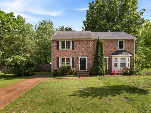 910 Hammack Dr, Nashville, TN, 37214-4336 | Card Image