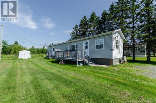 15 Russell Dr, Salisbury, NB, E4J2R3 | Card Image