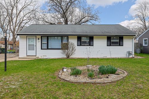 107 Georgine St, Crystal Lake, IL, 60014-4918 | Card Image