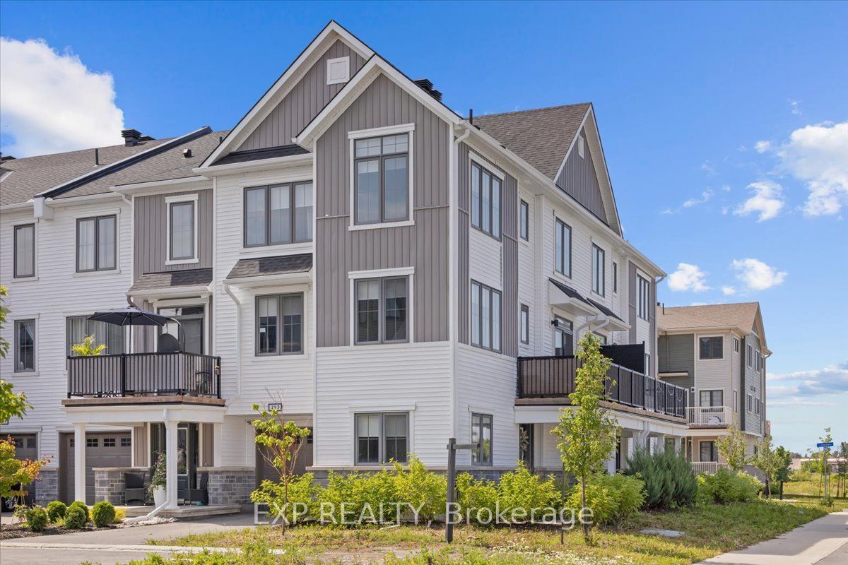 Residential in Barrhaven 2