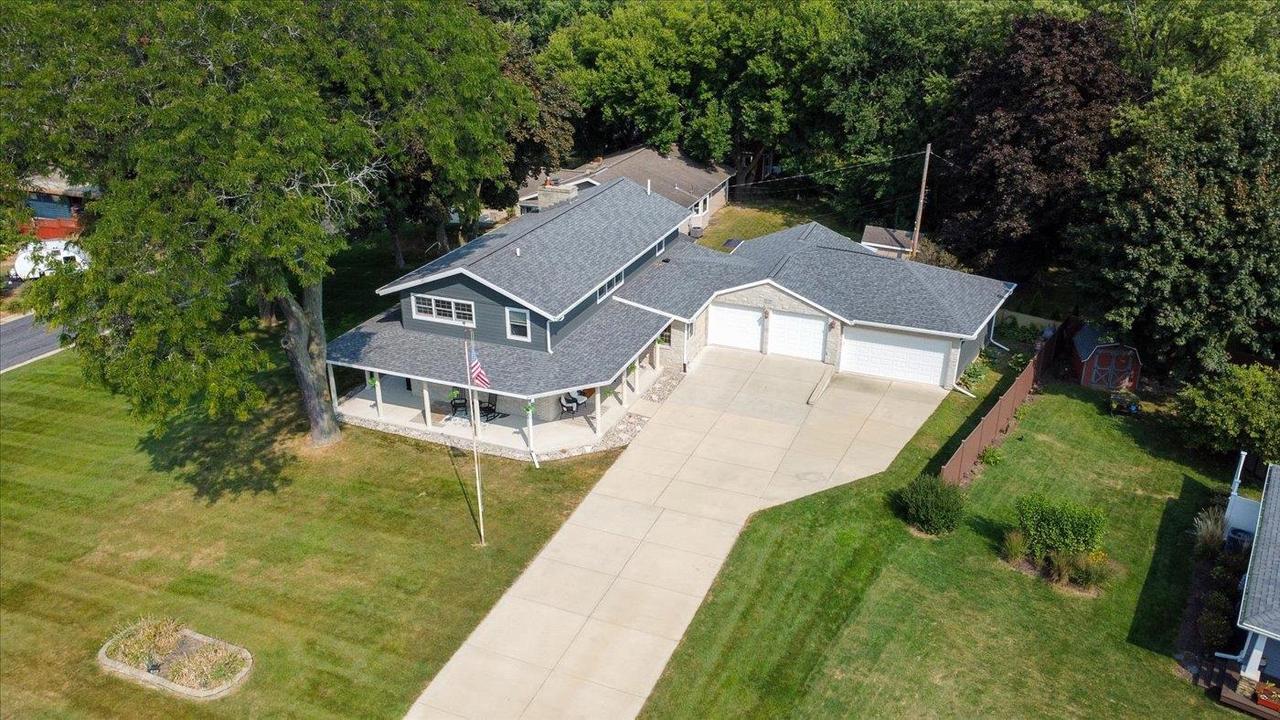 Ridgewood Ave, Monona, WI 53716