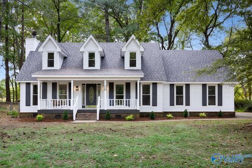 116 Wedgewood Terrace Rd, Madison, AL, 35757-8807 | Card Image