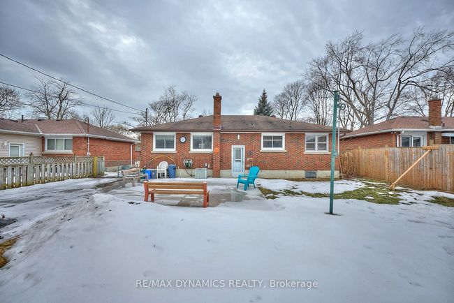 34 Barron St, House other with 3 bedrooms, 1 bathrooms and 3 parking in Welland ON | Image 31
