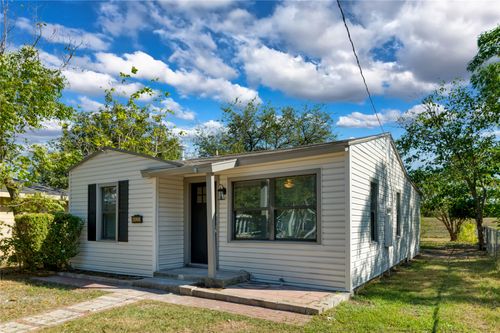 4523 Rockwood Dr, Fort Worth, TX, 76114-3841 | Card Image