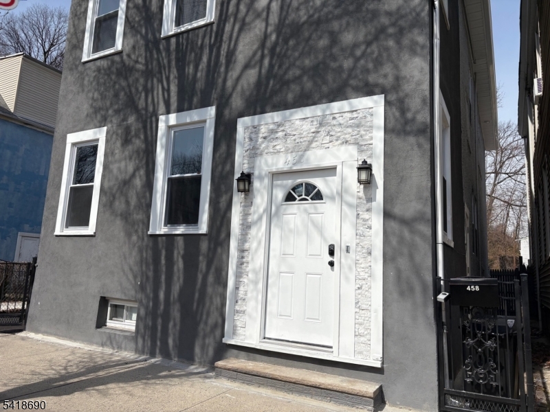 Residential Lease in Passaic City 3