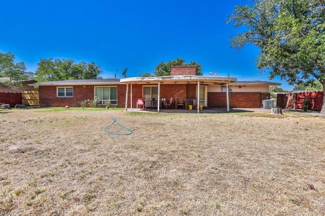1210 Xenia St, House other with 3 bedrooms, 2 bathrooms and null parking in Plainview TX | Image 31