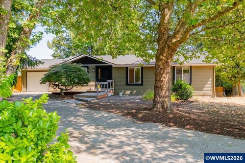2921 Nw Conifer Pl, Corvallis, OR, 97330-3813 | Card Image