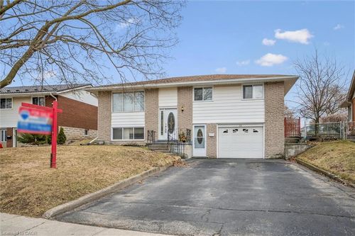 15 Wedgewood Dr, Cambridge, ON, N1S2A8 | Card Image
