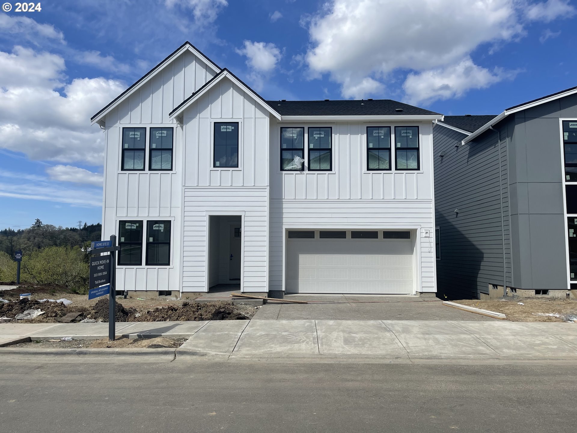 Gooderham St, Portland, OR 97229