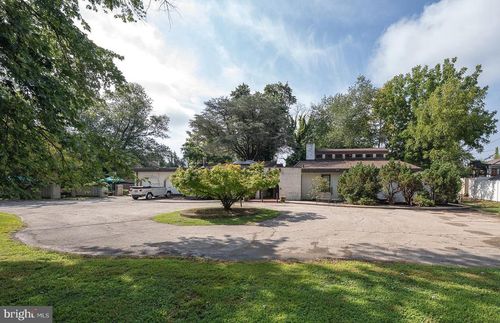 8208 New Second St, ELKINS PARK, PA, 19027-1723 | Card Image