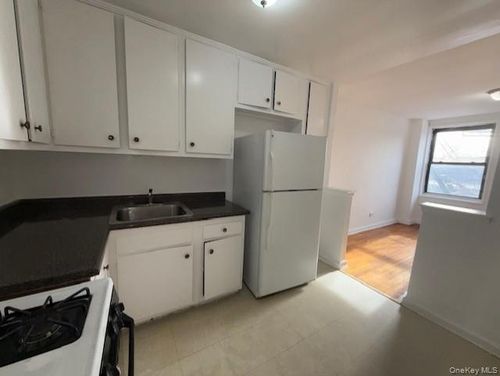 apt-2d-108 63rd Ave, Forest Hills, NY, 11375-1360 | Card Image