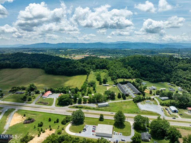 118 Hilbert Cir, House other with 3 bedrooms, 2 bathrooms and null parking in Jonesborough TN | Image 47