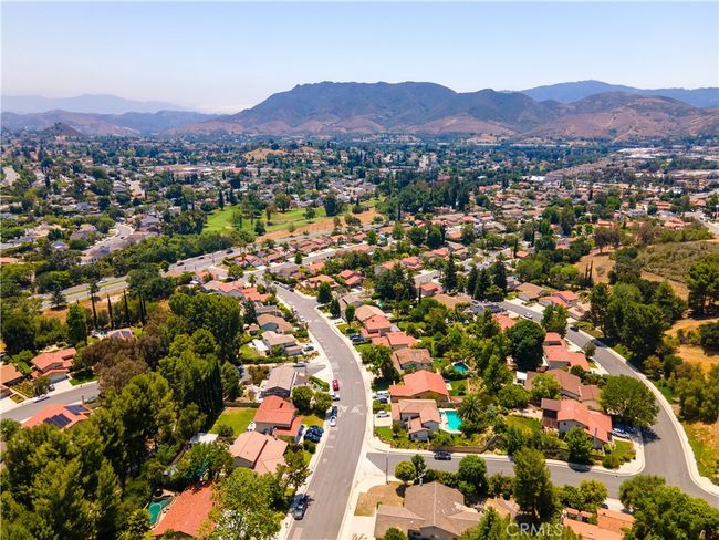 6120 Hedgewall Dr, House other with 4 bedrooms, 3 bathrooms and 3 parking in Westlake Village CA | Image 16