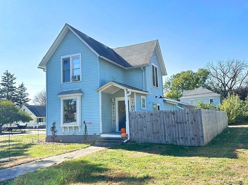 1707 Lake St, Emmetsburg, IA, 50536-2048 | Card Image