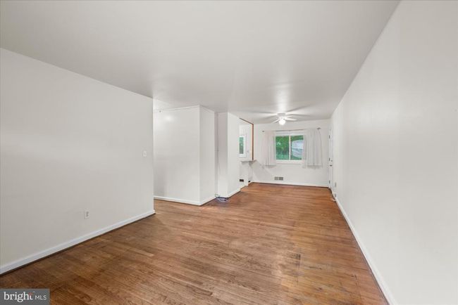 13102 Vandalia Dr, House other with 3 bedrooms, 1 bathrooms and null parking in ROCKVILLE MD | Image 5