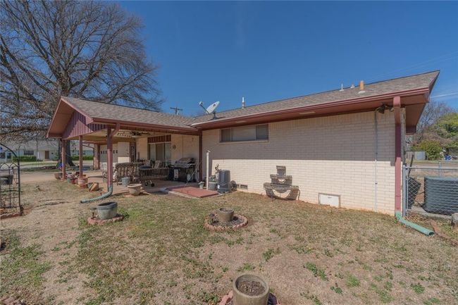 1101 E Chickasaw St, House other with 3 bedrooms, 2 bathrooms and null parking in Wynnewood OK | Image 24