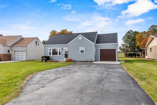 307 S Packer Drive, FRANCIS CREEK, WI, 54220 | Card Image