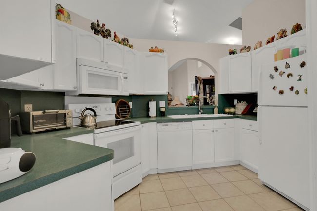 1868 Barnstable Rd, House other with 3 bedrooms, 2 bathrooms and null parking in Wellington FL | Image 13