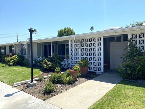 13962 El Dorado Dr, Seal Beach, CA, 90740-4882 | Card Image