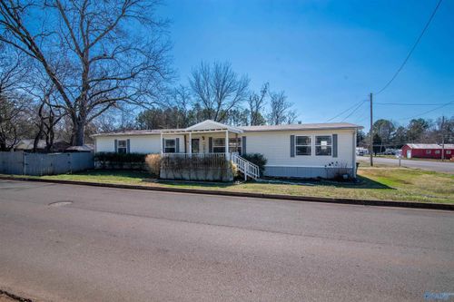 12348 Jessie Jackson Pkwy, Courtland, AL, 35618-3120 | Card Image