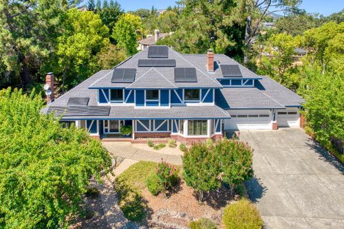 8 Racquet Court, Novato, CA, 94947 | Card Image